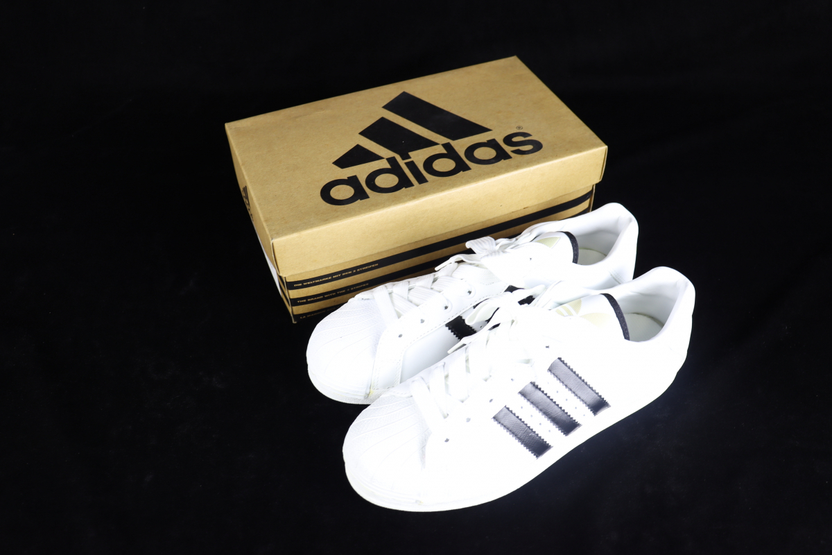 adidas アディダス SUPER STAR スニーカー 靴 ホワイトカラー 26.0㎝ ファッション オシャレ 箱有 015IDFW45
