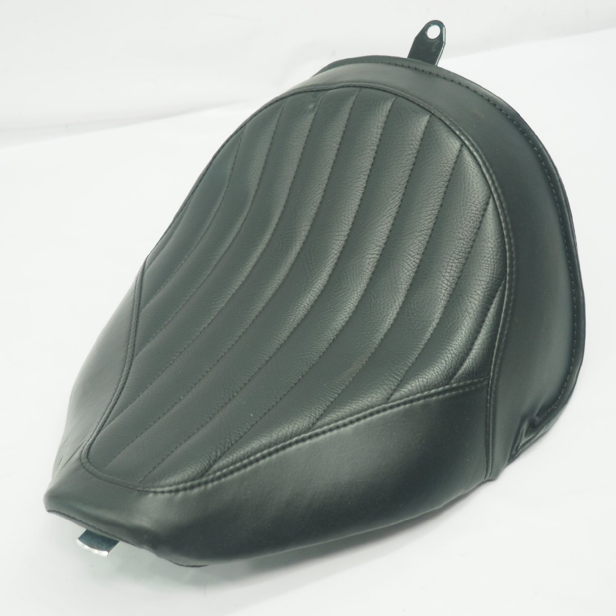 ハーレー FLS ソフテイルスリム 純正シート FLSS 1580 TC96