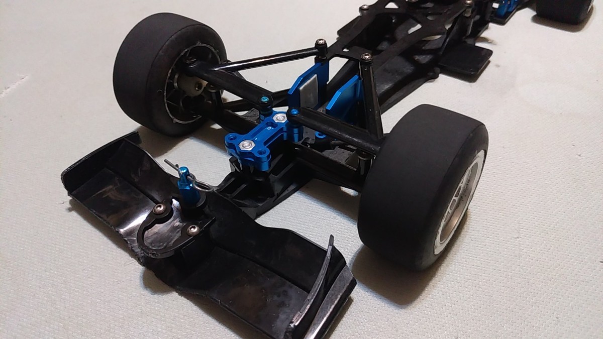 タミヤ F104 - PROⅡシャーシ 未走行品 中古ボディ、サーボ シャーシ