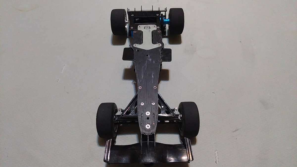 タミヤ F104 - PROⅡシャーシ 未走行品 中古ボディ、サーボ シャーシ