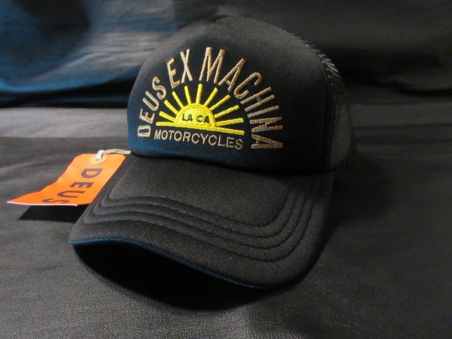 本物正規◆Deus ex Machina デウス◆帽子/メッシュ キャップ SUNFLARE CAP■黒■新品 アメリカ購入