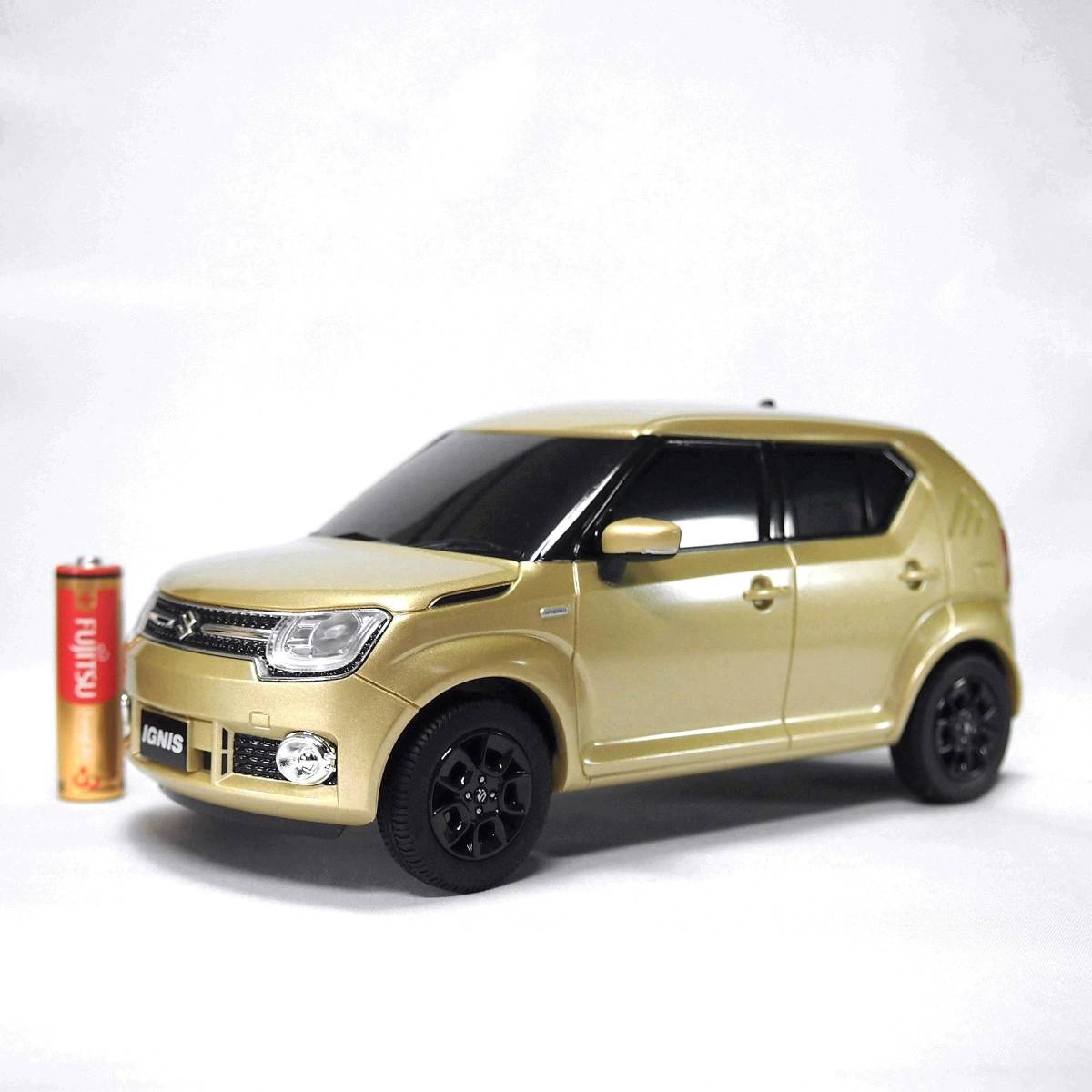 □送料無料 スズキ イグニス ○非売品 大型カラーサンプル(車体長20cm