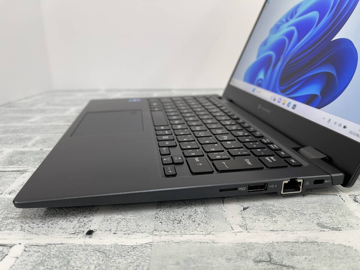 dynabook G83/HR 指紋＋顔認証センサー［第11世代 Intel Core i5