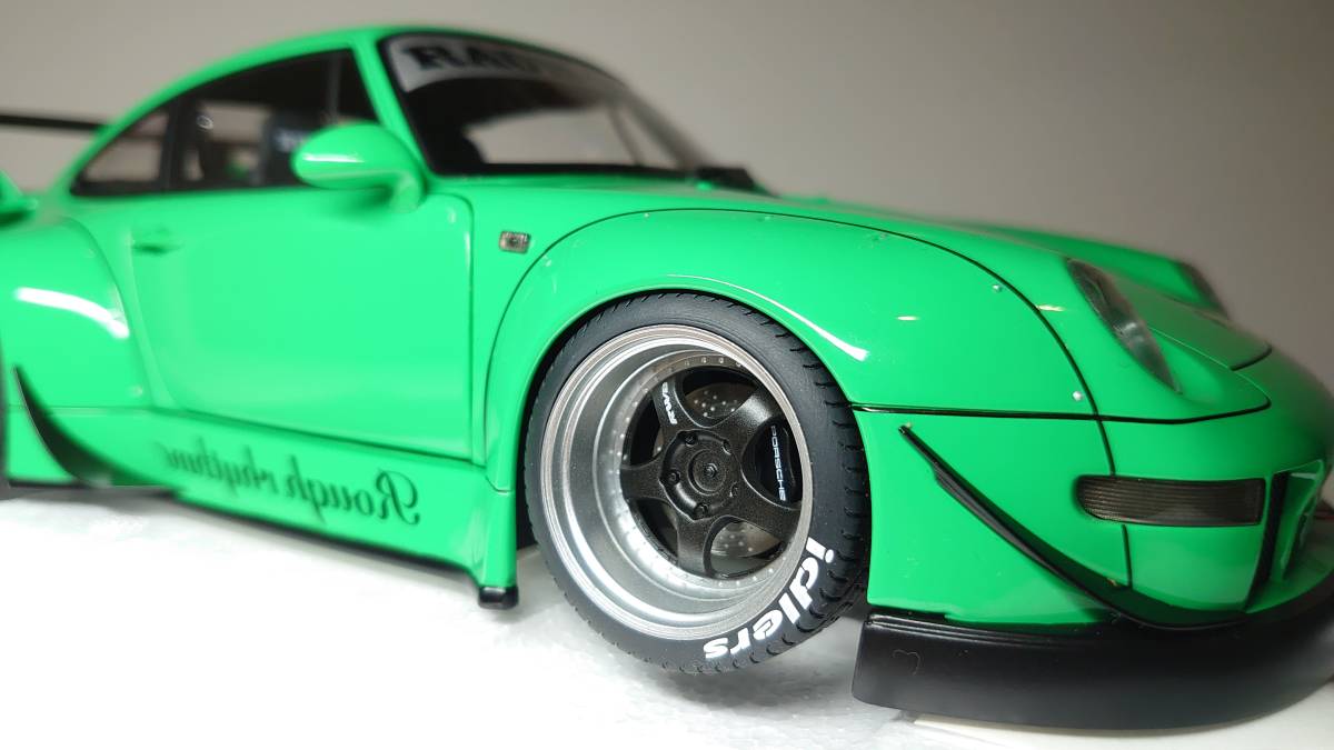 1/18 autoart オートアート ポルシェ Porsche RWB 993 911 idlers RAUH