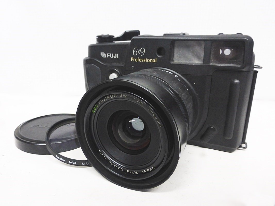 中判カメラ、Mamiya7 レンズ3本付き（内45mm用ファインダー添付）取