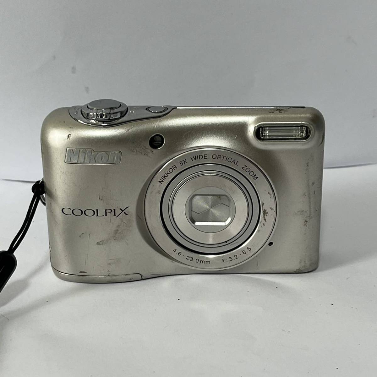 Nikon COOLPIX L30 SILVER 単三電池 デジカメ コンパクトデジタル