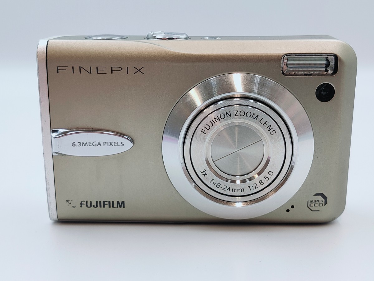 Fujifilm Finepix F100fd デジタルカメラ 動作確認済み S115588845