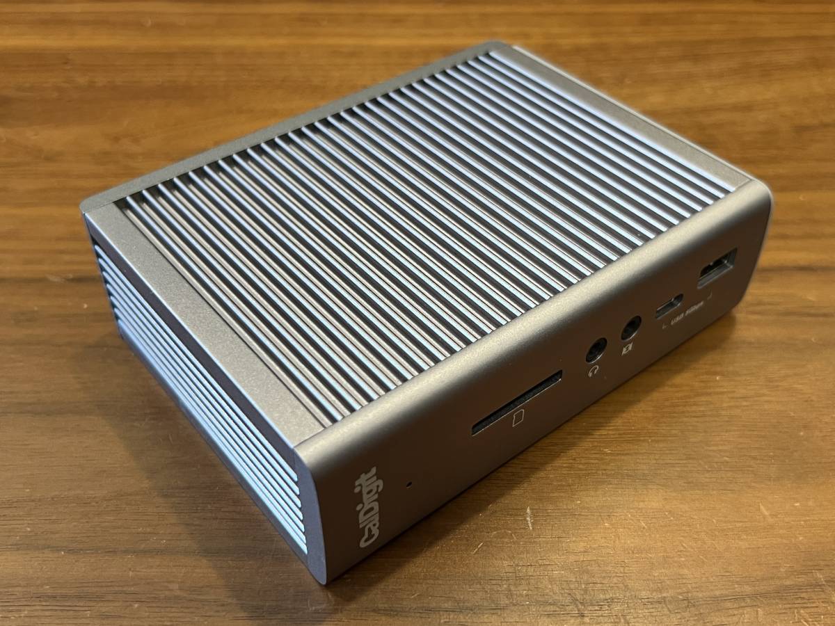 中古Caldigit CalDigit TS3 Plus 中古です。 TS3 plus
