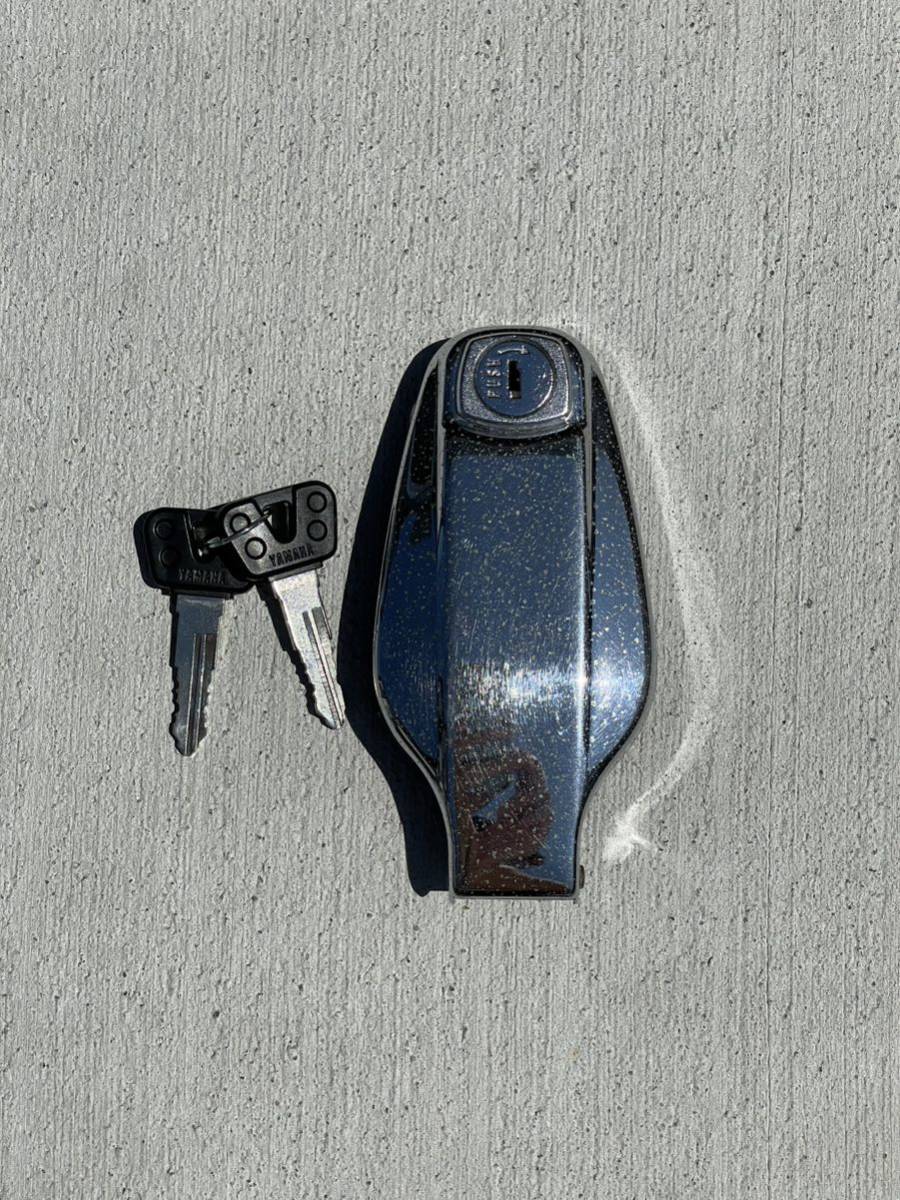 SR400 初期型 純正 タンクキャップ SR400 初期型 純正 カルピスソーダ