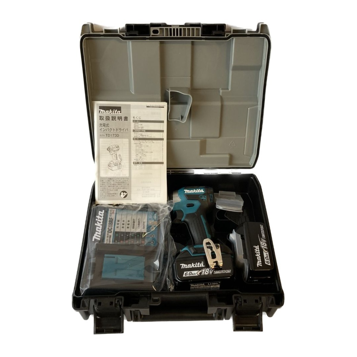 ＊＊ MAKITA マキタ 18V 充電式インパクトドライバ (バッテリ2個・充電器・ケース付） (5) TD173DRGX ブルー 未使用に近い マキタ 18V | Li-ion シリーズ TD171D