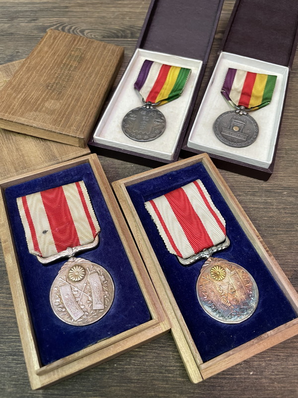 昭和大礼 大豊記念章 勲章 昭和 日本赤十字社 社員章 国民体育大会 レア