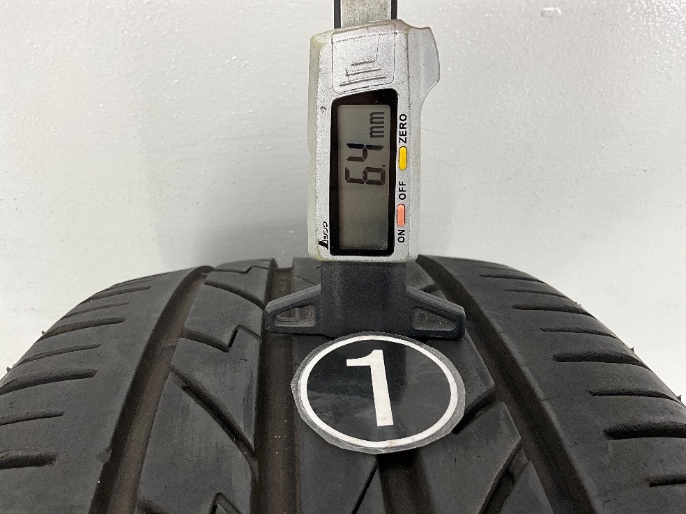 中古タイヤ 1本のみ 225/35R19 88W デイトン DT30 夏 サマー 225/35/19 カローラ/ヴォクシー/プリウス b2978 4本 88W 交換作業料込みDAYTON(デイトン)225⁄35R19 POTENZA RE-71RZ 225&frasl;35-19