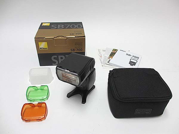 Nikon スピードライト SB-700 ケース付 取説 元箱 カメラ Nikon スピードライト SB-700 ケース付 取説 元箱 カメラ