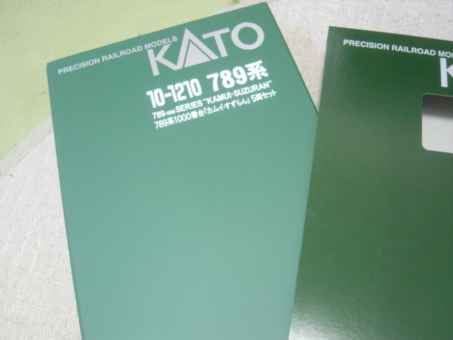 カトー 10-1210 789系1000番台「カムイ、すずらん」 5両（税込） 13468