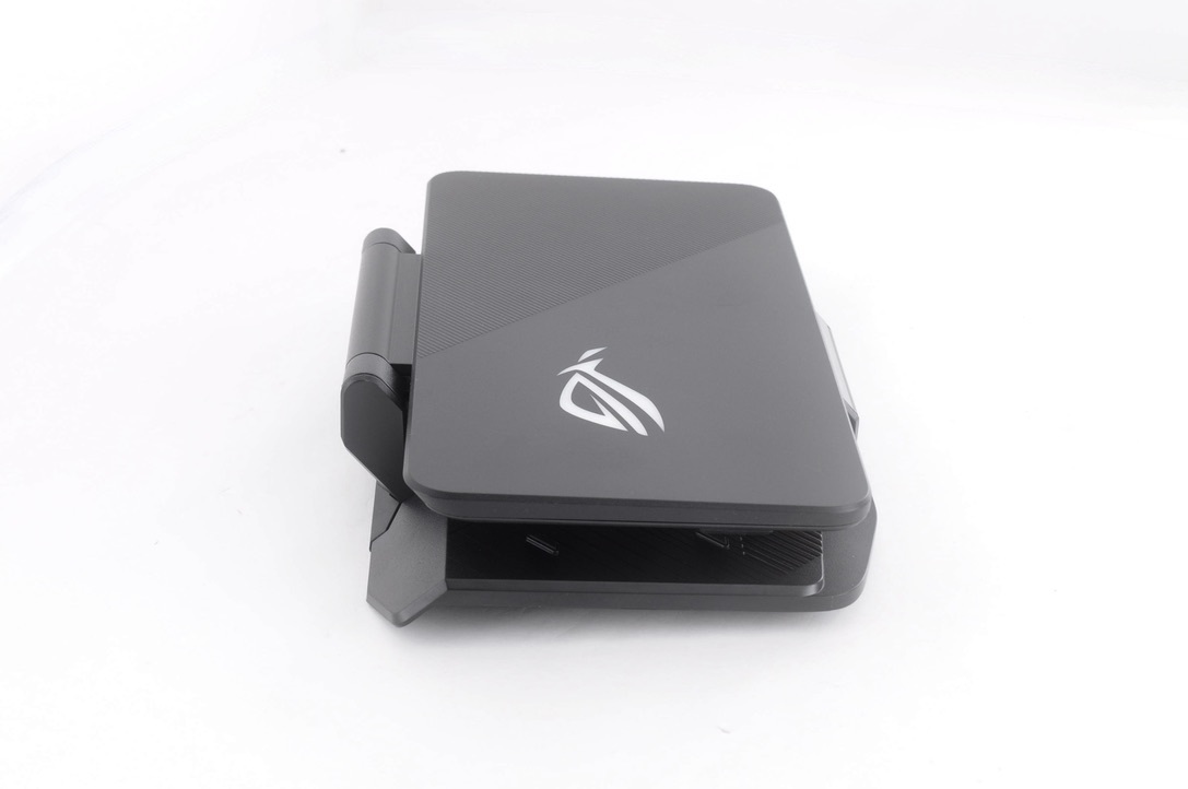 ASUS/TwinView Dock 3(ZS661KSS)/モバイルアクセサリー Док-станция Asus ROG TwinView Dock 3 (ZS661KSS) – фото, отзывы