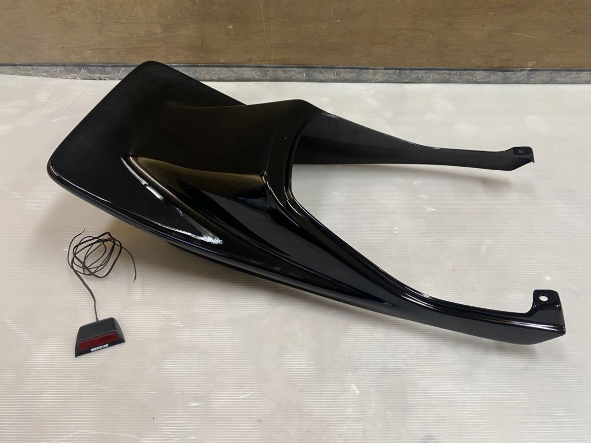 ゼファー　ハイマウントテール　美品 希少 未使用 ゼファー 400 ハイマウント BEET 廃盤 当時物 ストップ