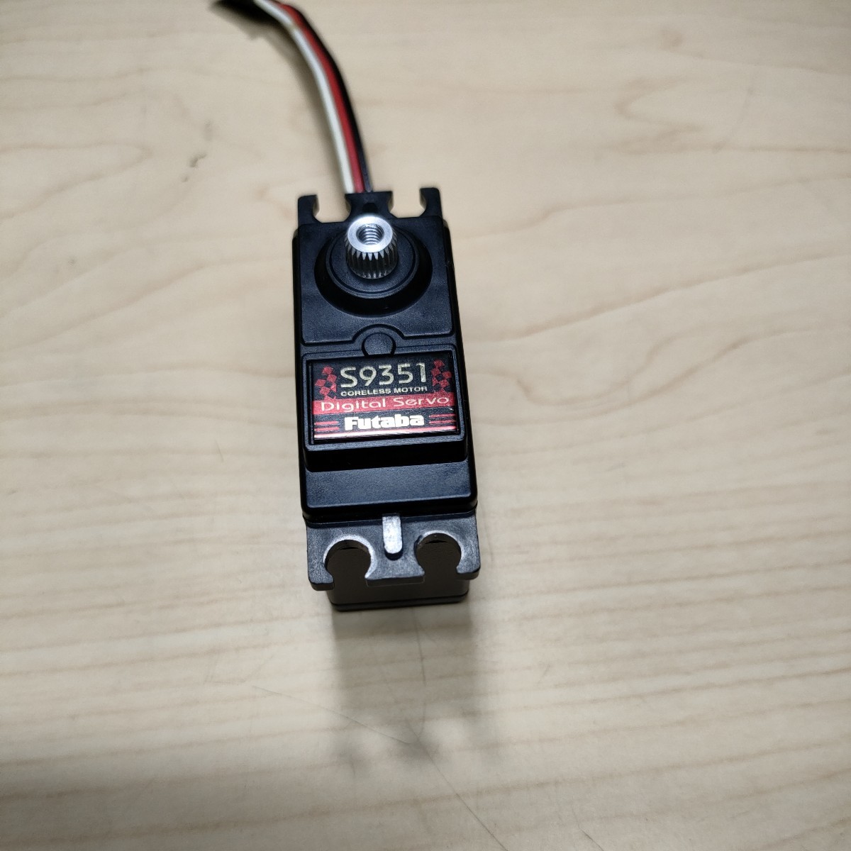 フタバ　デジタルサーボ　Futaba S9351　 アルミミドルケース　トルク13.8kg 　スピード0.13sec 動作確認済