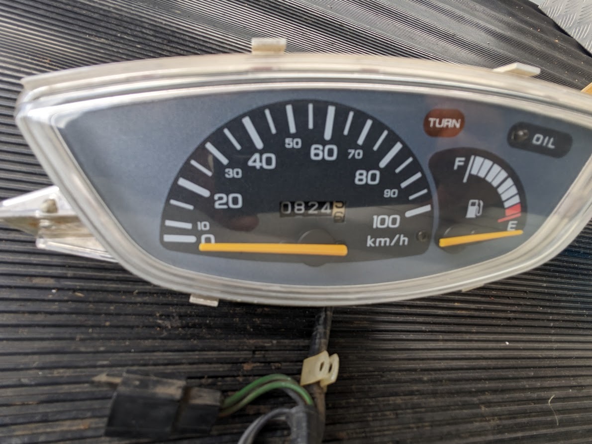 キャビーナ90 メーター HF06 ブロード90 ライブディオZX 100Km Yahoo
