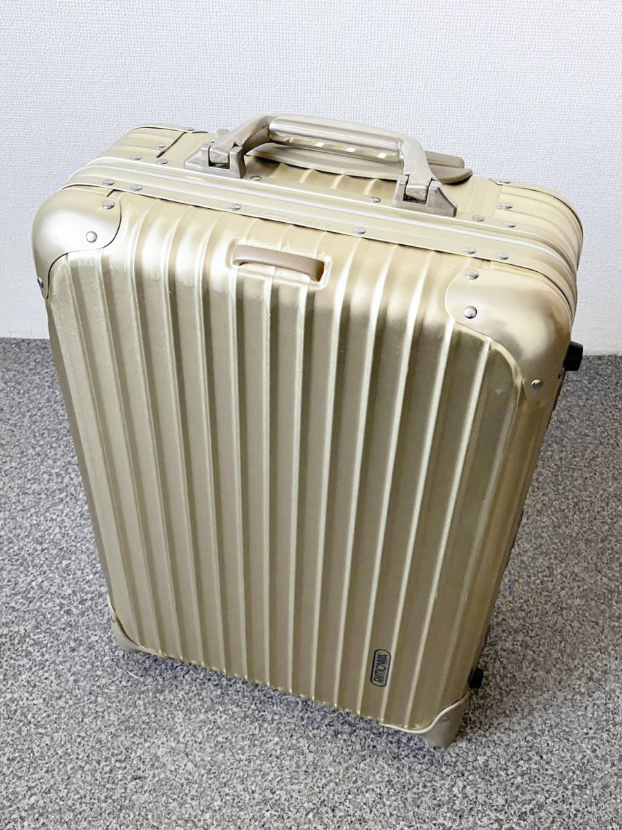 未使用級美品！RIMOWA リモワ　トパーズ　電子タグ　ゴールド　TSAロック 未使用級美品！RIMOWA リモワ トパーズ 電子タグ ゴールド TSAロック