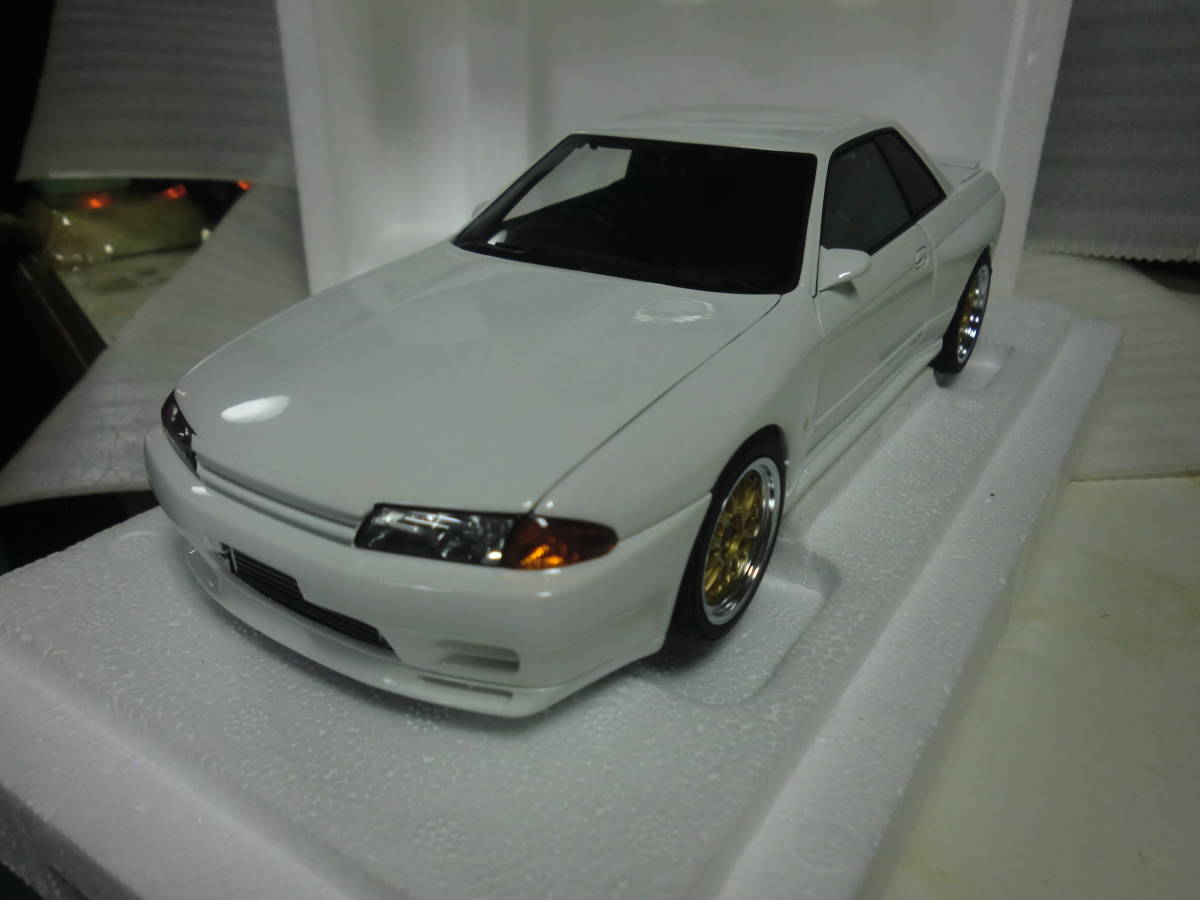 オートアート 1 18 日産 スカイライン GT-R R32 湾岸ミッドナイト 零奈のGT-R 連載開始30周年記念モデル 乗用車 売買されたオークション情報 Yahoo オークション 旧ヤフオク の商品情報をアーカイブ公開 - オークファン aucfan com