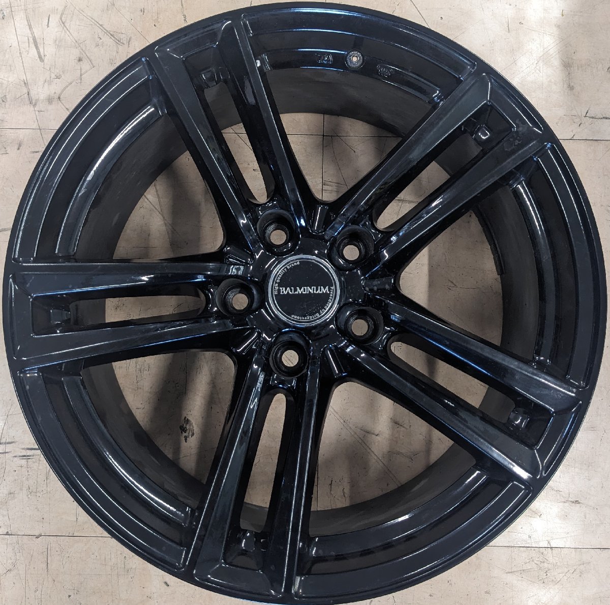 ☆大田原店☆送料無料☆BALMINUM S5 バルミナ 18インチ7.5J 5穴120 +