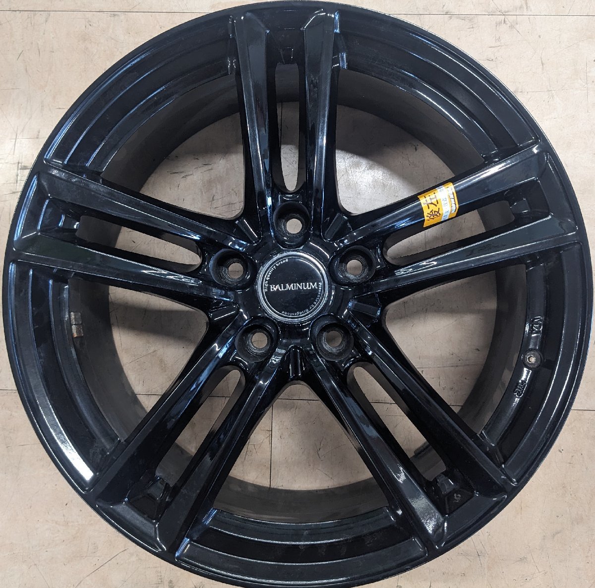 ☆大田原店☆送料無料☆BALMINUM S5 バルミナ 18インチ7.5J 5穴120 + 
