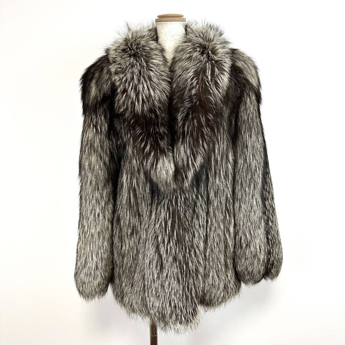 金サガSAGA FOX ブルーフォックス 毛皮コート ハーフコート 11号 【貂