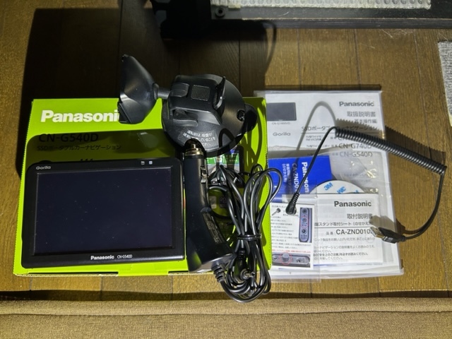 Panasonic CN-G540D 2020年製 ポータブルカーナビ 5インチ Gorilla ゼンリン リアビューカメラ対応 中古 O9731375 CN-G540D Panasonic Gorilla パナソニックポータブルナビ 車 パナソニック(Panasonic