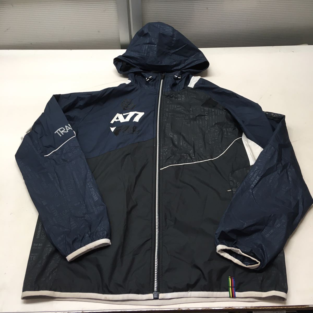 送料無料☆asics A77 アシックス☆ナイロンパーカー ナイロン