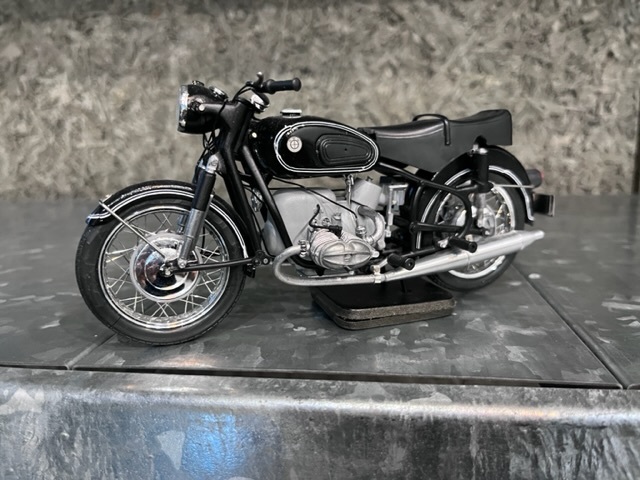 絶版 グンゼ産業 1/12 ハイテックモデル BMW R69S アールズフォーク