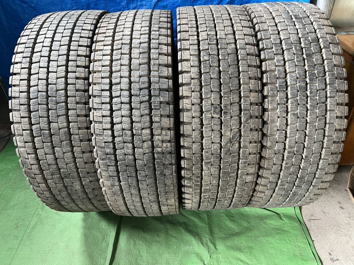 245/70R19.5 136/134J ダンロップDECTES SP001 スタッドレスタイヤ4本 12mm 〜13mm 送料無料 ダンロップ 245&frasl;70R19.5 136&frasl;134J 冬 価格｜ 19.5（ブランドダンロップ）（タイヤ