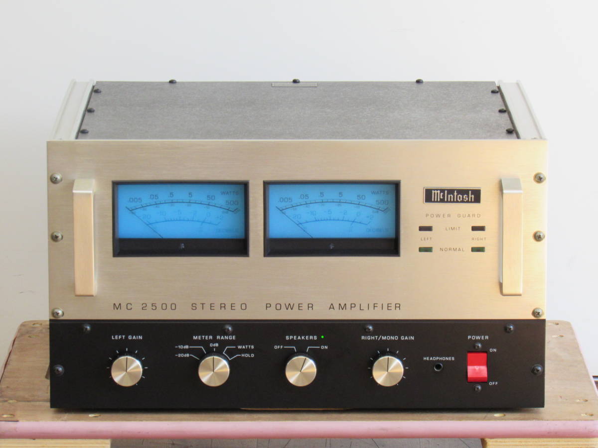 McIntosh マッキントッシュ MC2500 SILVER ステレオパワーアンプ /正規