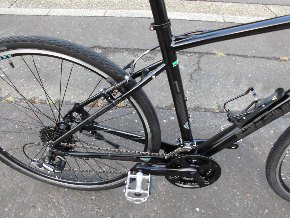 1円～Bianchi ビアンキ C-sport 軽快クロスバイク 24段 黒色8318(M 