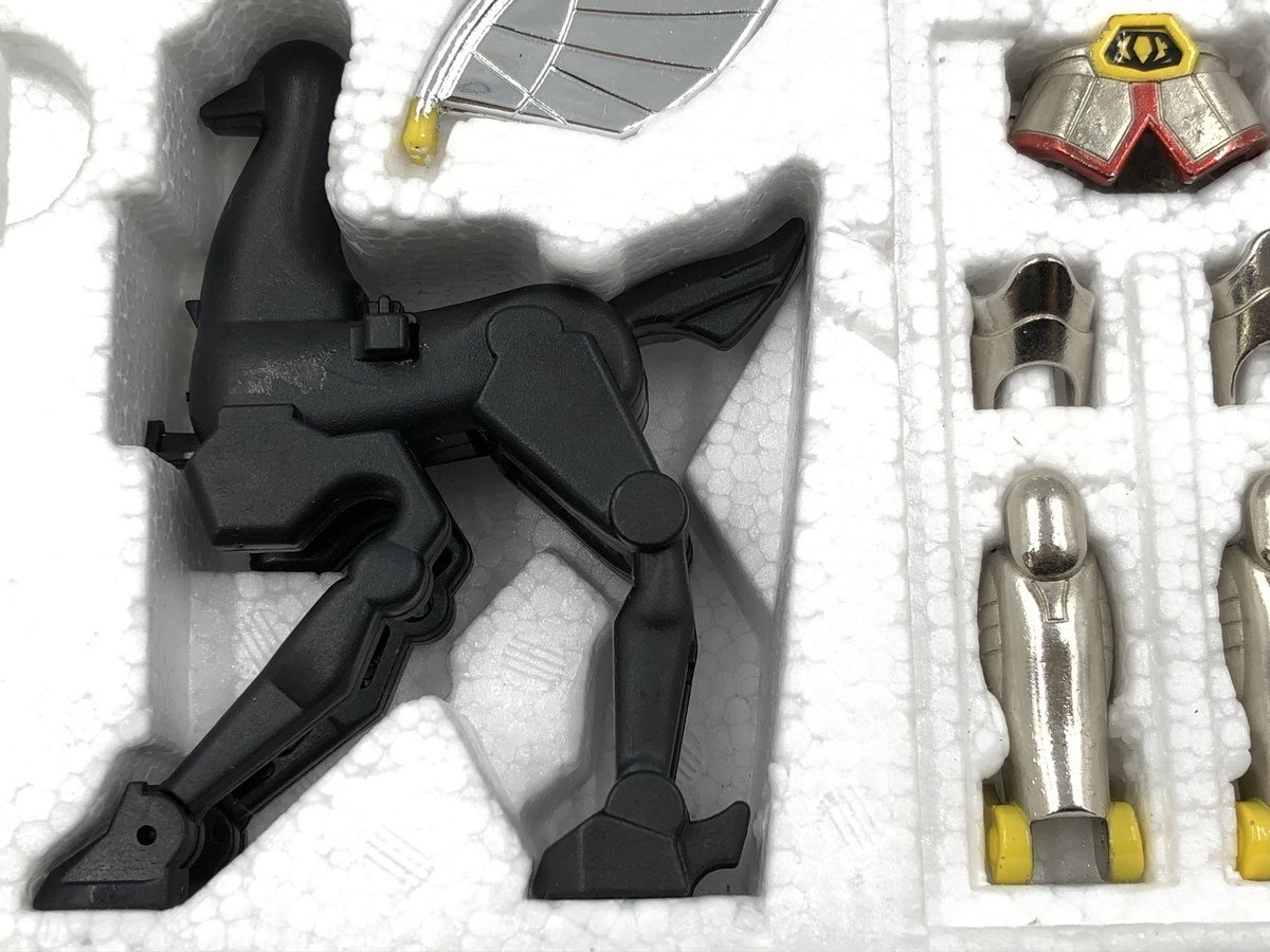 美品】バンダイ BANDAI 聖闘士星矢 セイントクロスシリーズ 聖闘士聖衣 