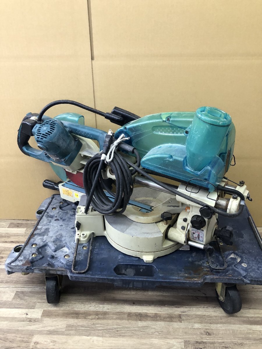 中古品】makita 190㎜スライドマルノコ LS0716F / ITNEYYB1K4I2