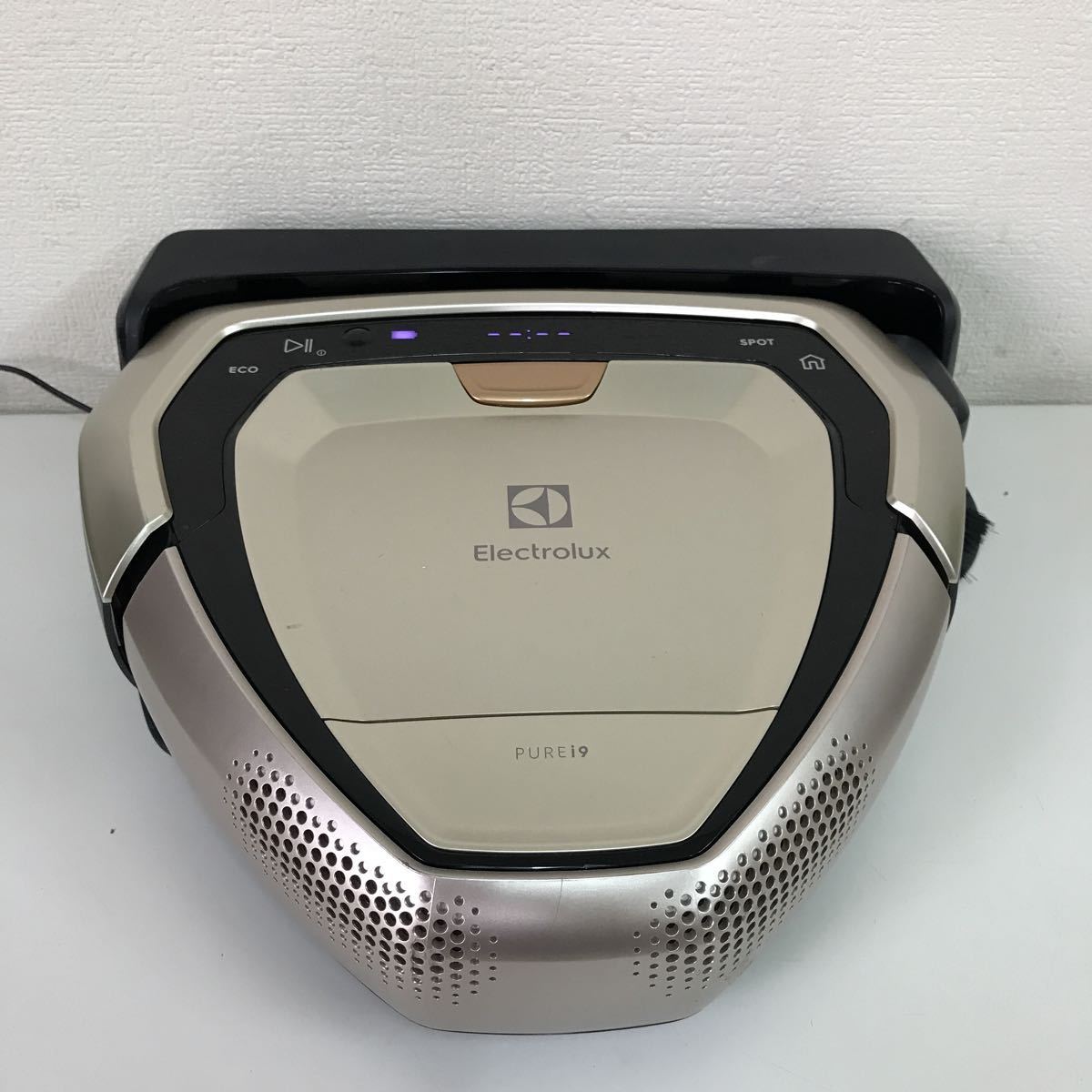 D/ Electrolux エレクトロラックス ロボット掃除機 P191-5SSM 動作品
