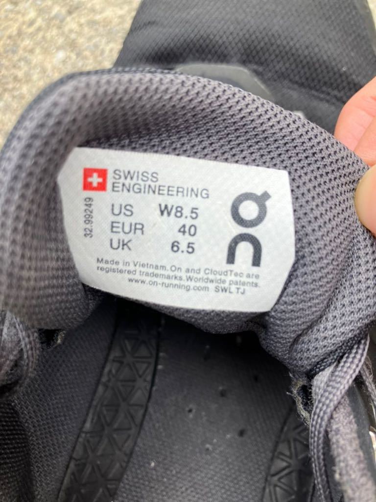 on クラウドベンチャー　ウィメンズ　25.5cm ウォータープルーフ　ランニングシューズ　トレイルランニング_10