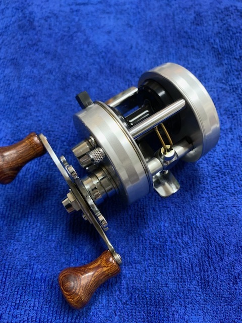 ☆中古品 激安☆アブガルシア☆アンバサダー1500C IAR☆ハンドル交換
