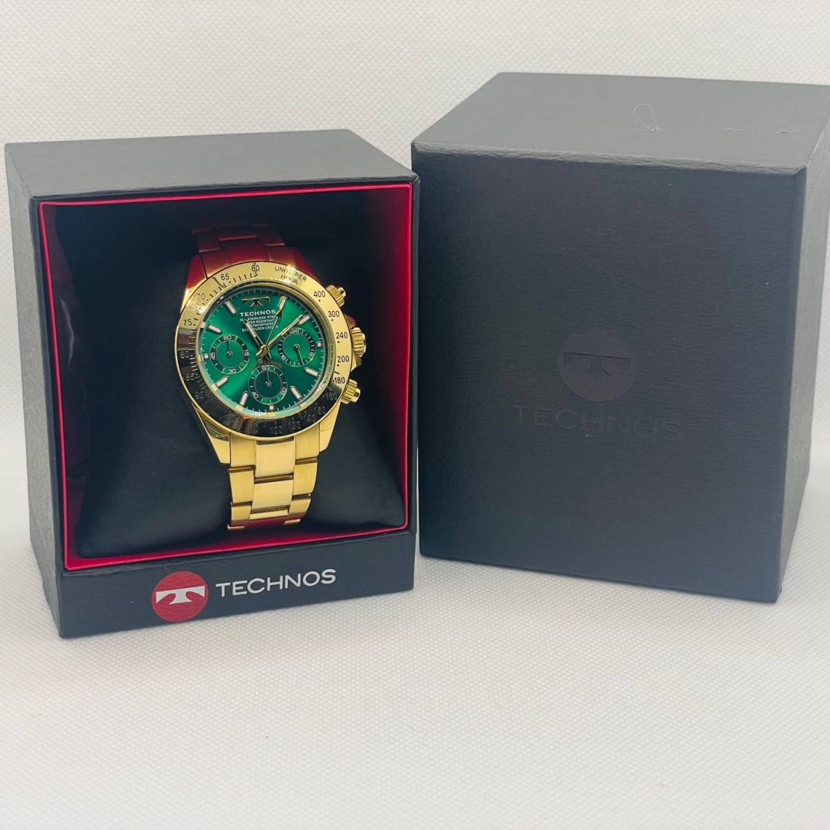 中古品 TECHNOS 腕時計 T4684 メンズ クロノグラフ クォーツ腕時計 