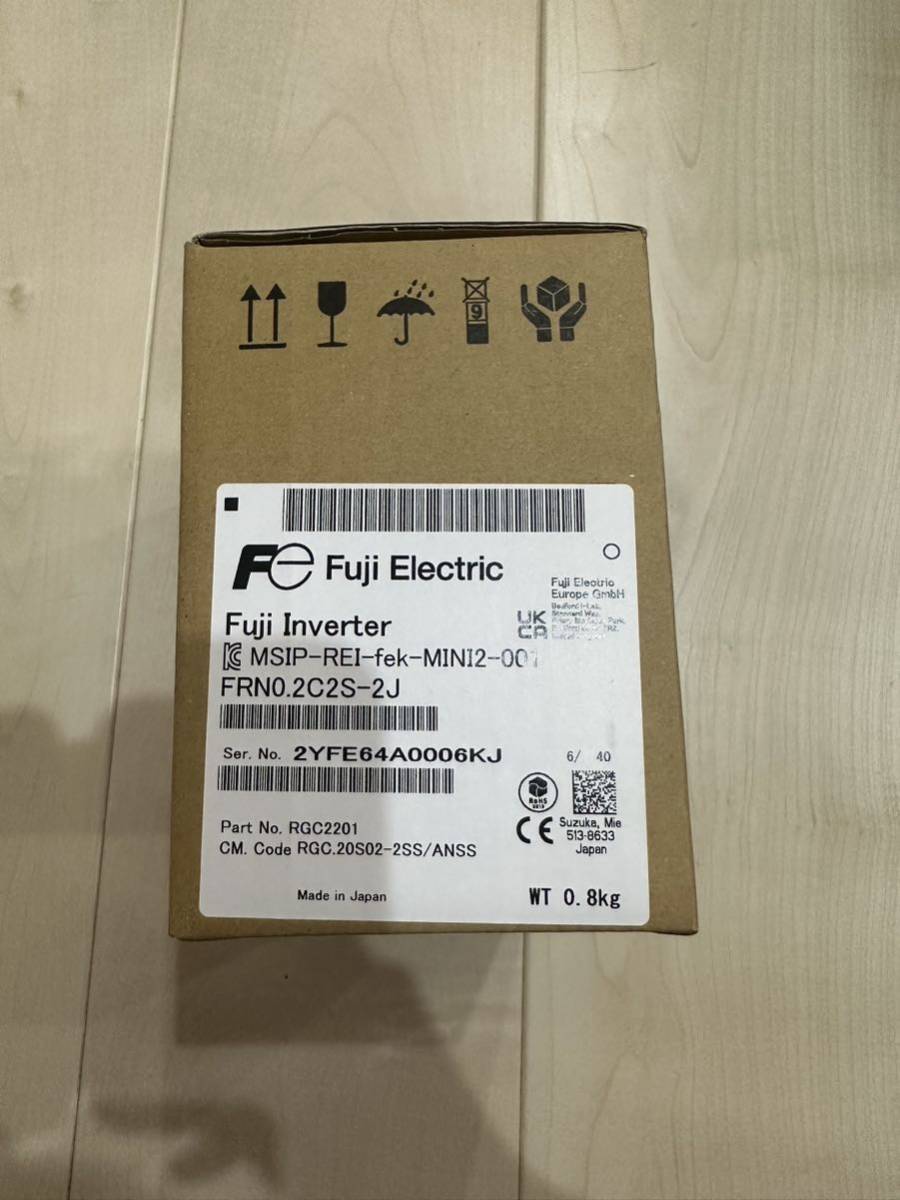 【新品未使用】富士電機　インバーター　FRN0.2C2S-2J 国内発送