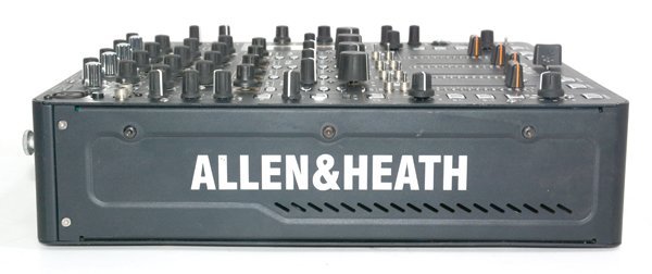 ☆専用ケース付！ALLEN&HEATH アレン＆ヒース XONE:DB4 DJ ミキサー