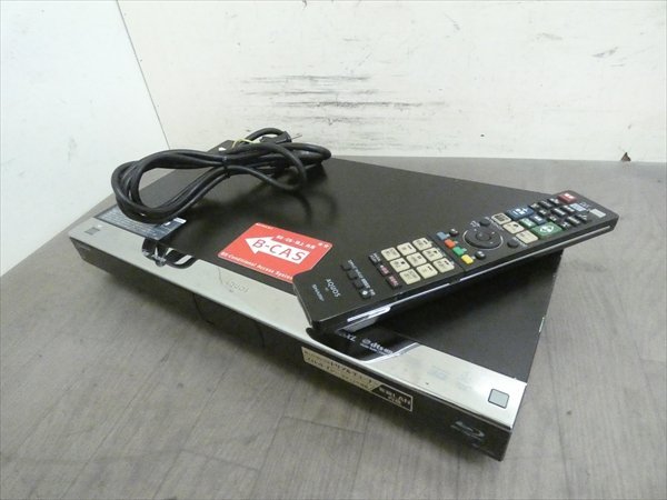 驚きの破格値，定番人気 1TB 13年 シャープ/SHARP/AQUOS HDD/BDレコーダー BD-T1300 リモコン付 3番組同時録画 3D対応機 管SA2892(シャープ)｜売買されたオークション情報、yahooの商品情報をアーカイブ公開 - オークファン シャープ