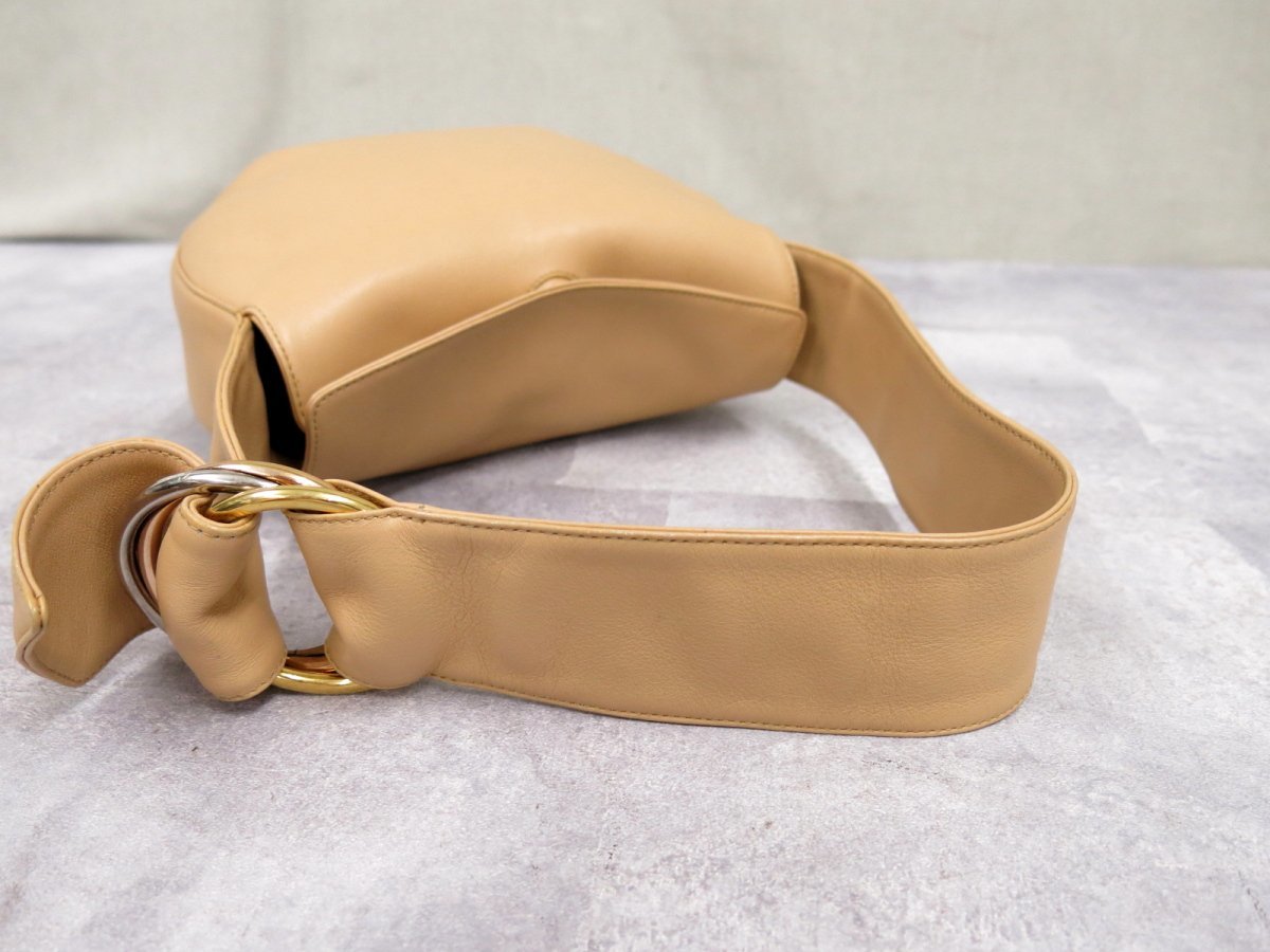 ○超美品○Cartier カルティエ○トリニティ金具○カーフ レザー 本革 