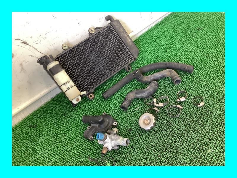 メガリ 250 r か ラジエーター 必見 (100) A9-1067 MM