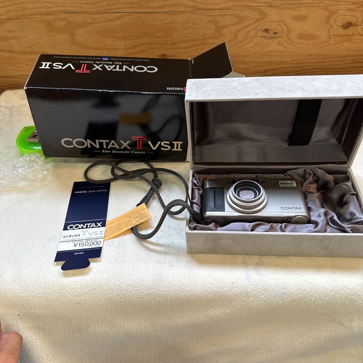 CONTAX TVS Ⅱ KYOCERA コンパクトフィルムカメラ 箱付き 美品 電池 