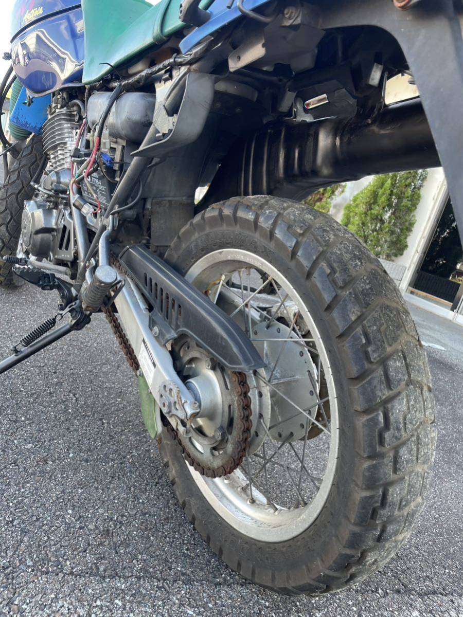 ヤマハ XT400アルテシア ヘッドライトカバー 4DW-094 MOTOCROSS