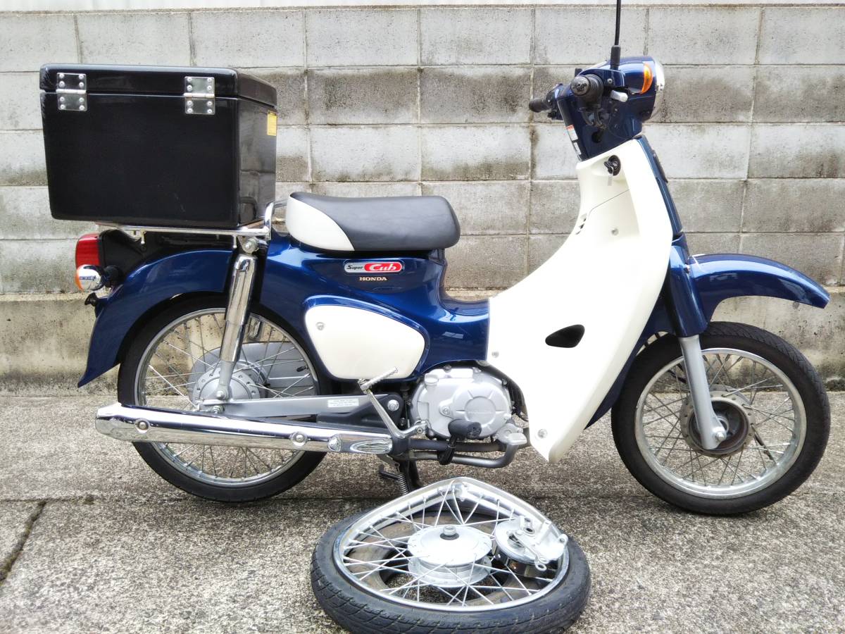 ○Honda ホンダ スーパーカブ50 AA09 2020モデル 事故車 ジャンク 現状