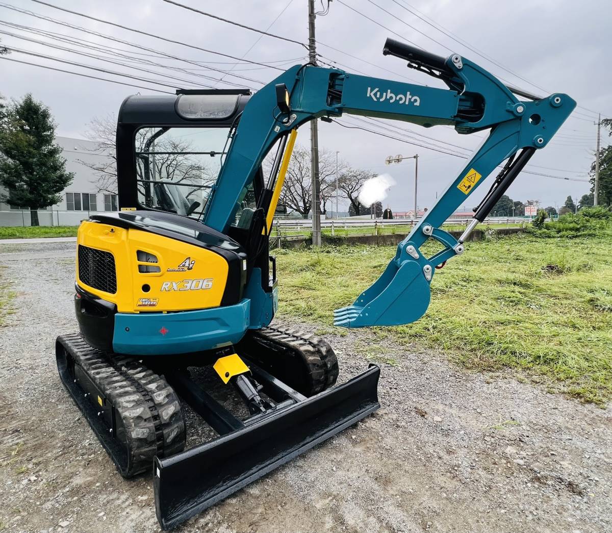 KUBOTA (クボタRX-306)油圧ショベル ユンボ ○ 1548 時間 ○ 2012 年式 