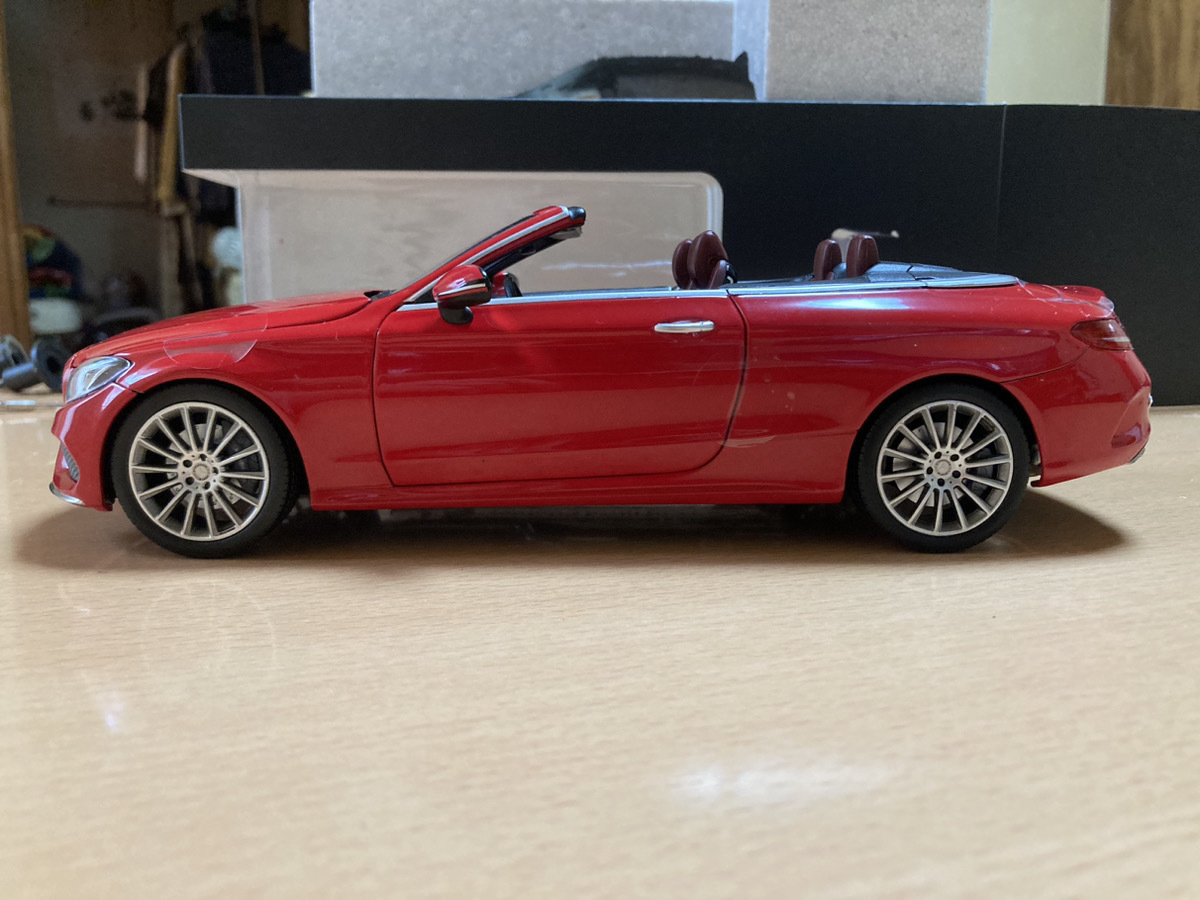 【現状品】1/18 メルセデスベンツ C-KLASSE Cabriolet 現状品】1/18 メルセデスベンツ C-KLASSE Cabriolet