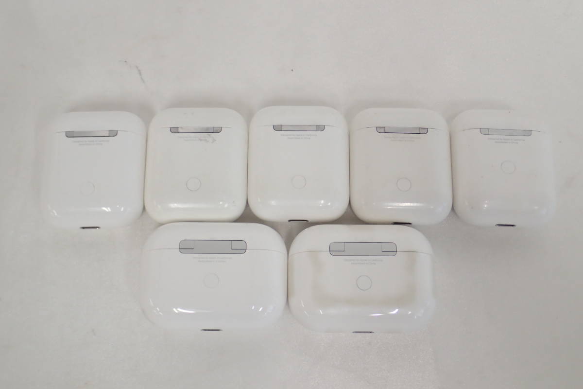 922① H ジャンク品/イヤホンケースまとめ売り /Apple AirPods/JVC